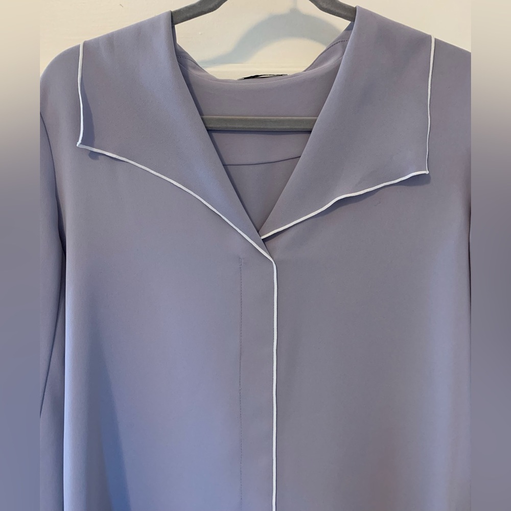Aritzia Babaton Rena Shirt in Gray Size Medium New With Tags NWT - Picture 7 of 15